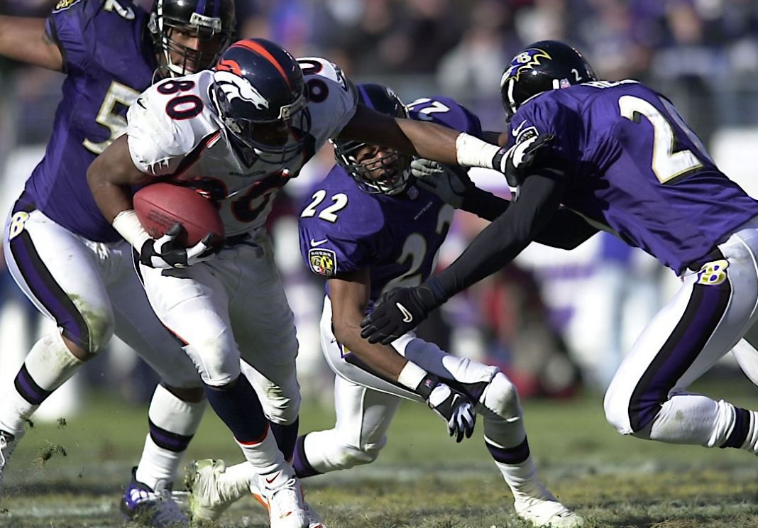 Uma das melhores defesas da história da NFL, a do Baltimore Ravens na temporada de 2000.