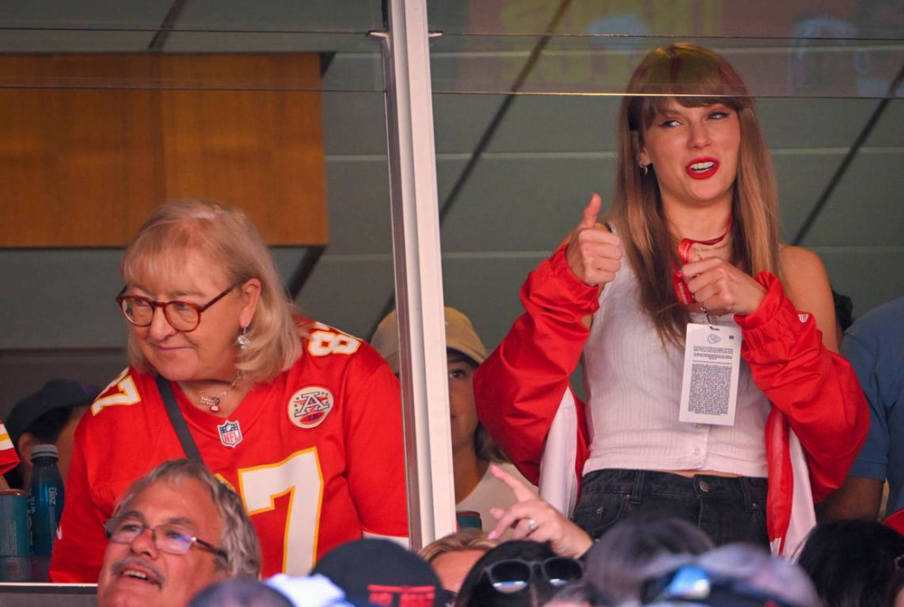 Taylor Swift Chiefs NFL Super Bowl LVIII Novibet