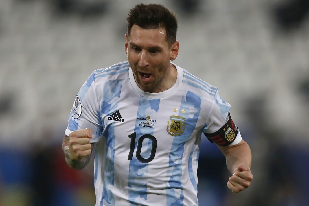 Messi comemorando gol da Argentina na Copa América 2024.